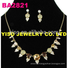 costume design crystal necklace